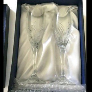 6-pc set of Bloomingdale's brand Crystal Champagne Glasses NEW